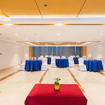 Hotel Siraichuli チトワン エクステリア 写真