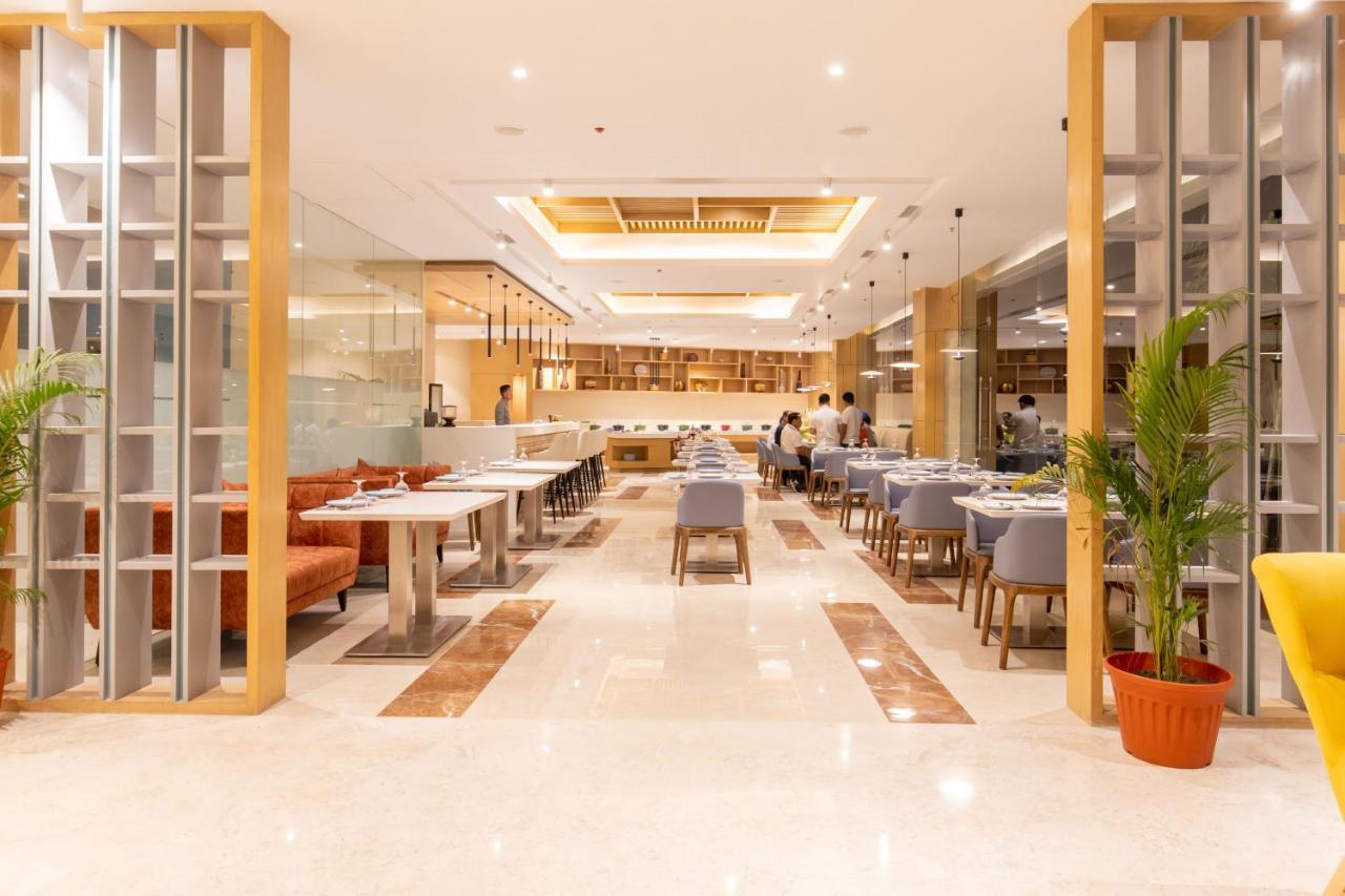 Hotel Siraichuli チトワン エクステリア 写真