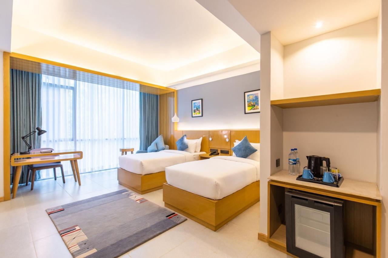 Hotel Siraichuli チトワン エクステリア 写真